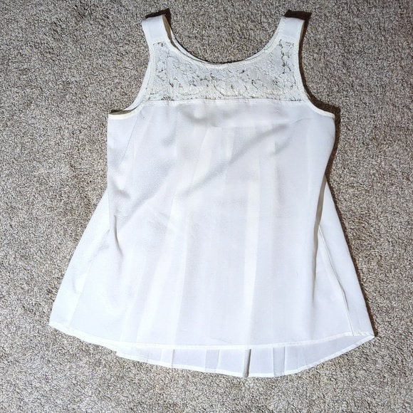 7th avenue Tops - 7th avenue white blouse, size XS